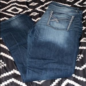 Cinch Ada jeans size 33/reg